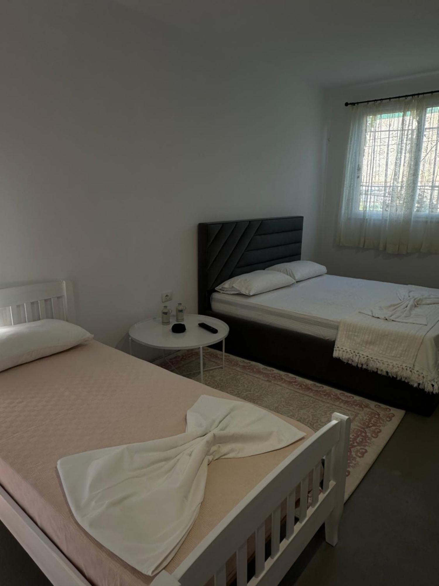 Sunny Rentals Vlore Bagian luar foto