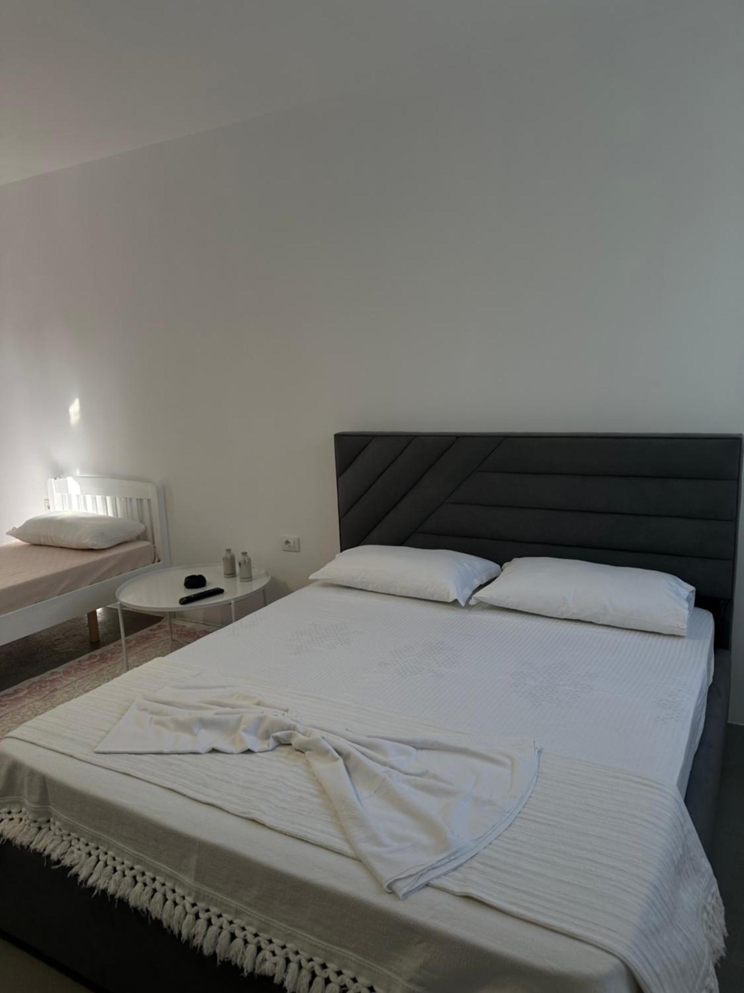 Sunny Rentals Vlore Bagian luar foto