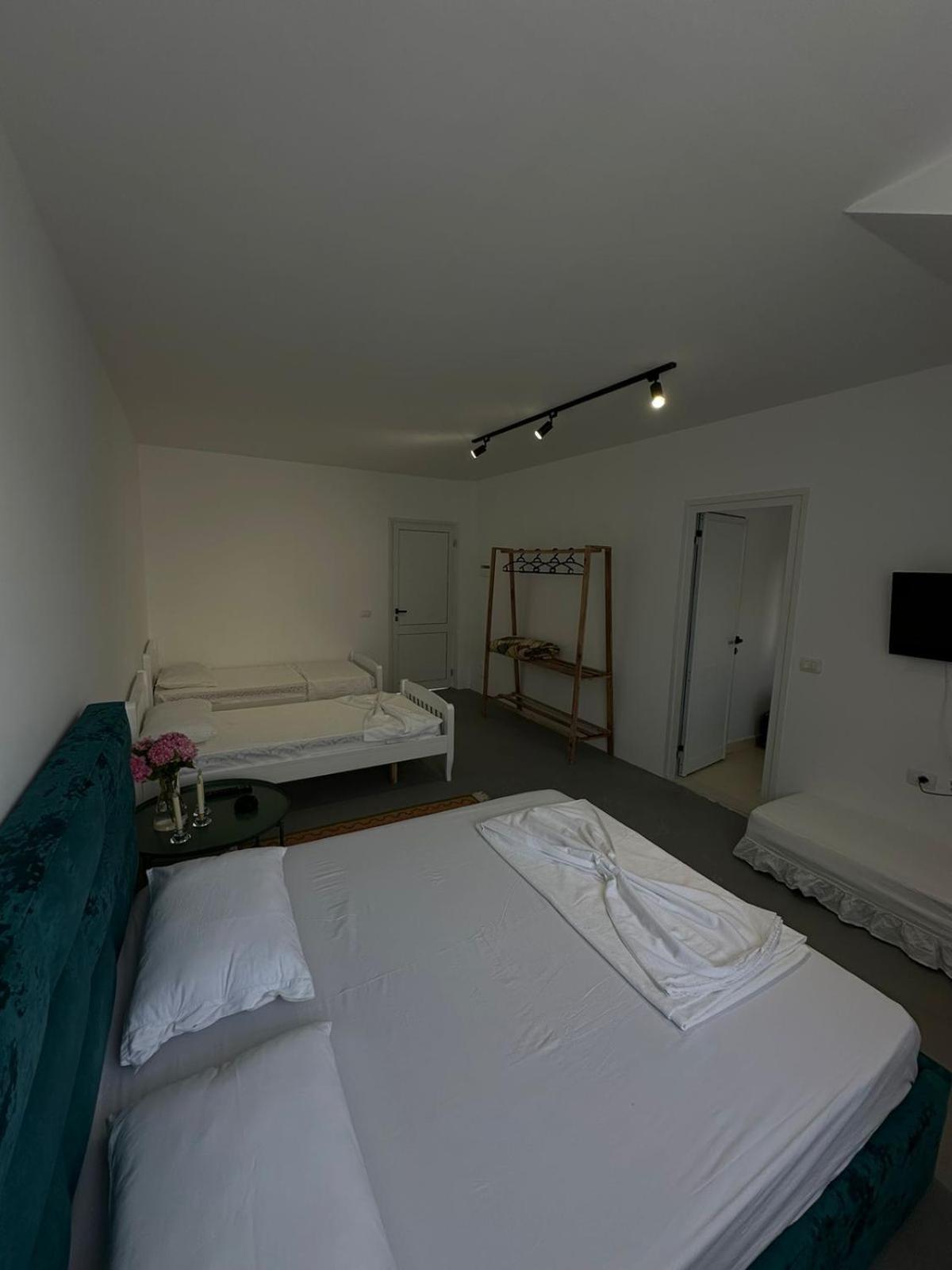 Sunny Rentals Vlore Bagian luar foto