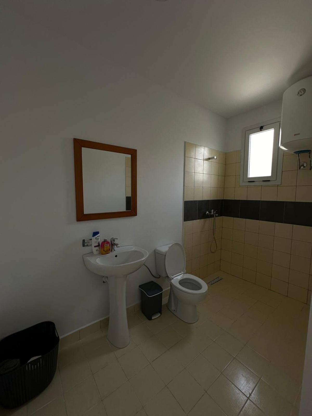 Sunny Rentals Vlore Bagian luar foto
